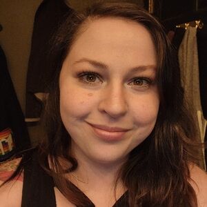 Meet your Posher, Kara